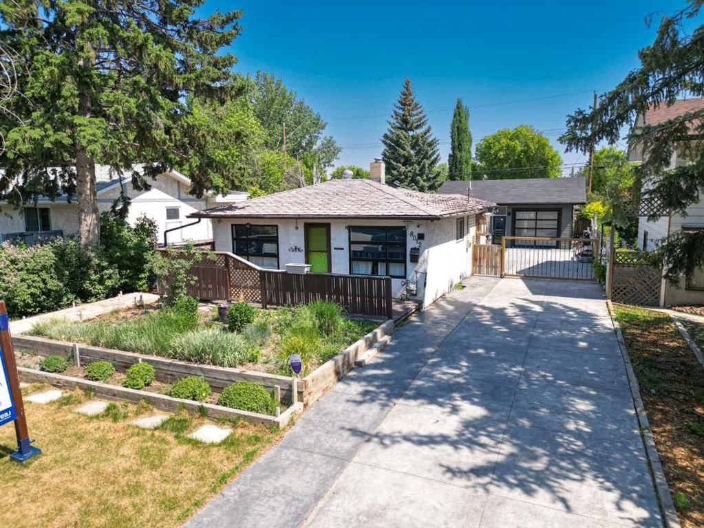8012 33 Avenue NW, Calgary — main listing photo