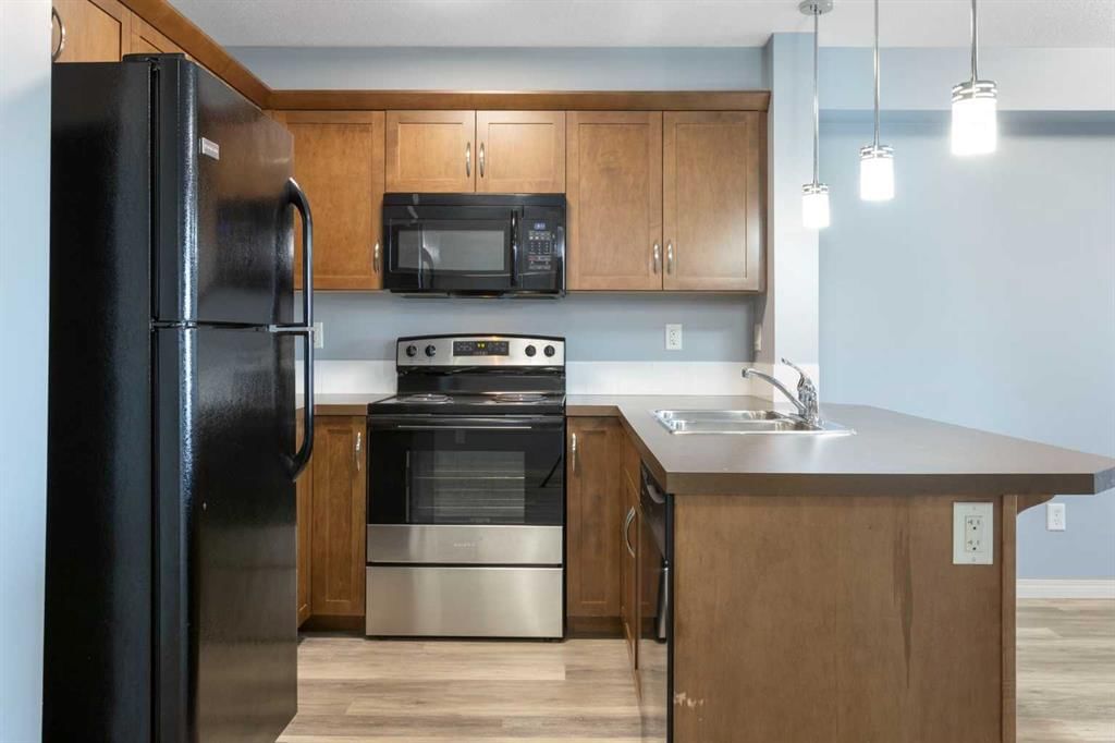 2316, 130 Panatella Street NW, Calgary — photo 4 of 24