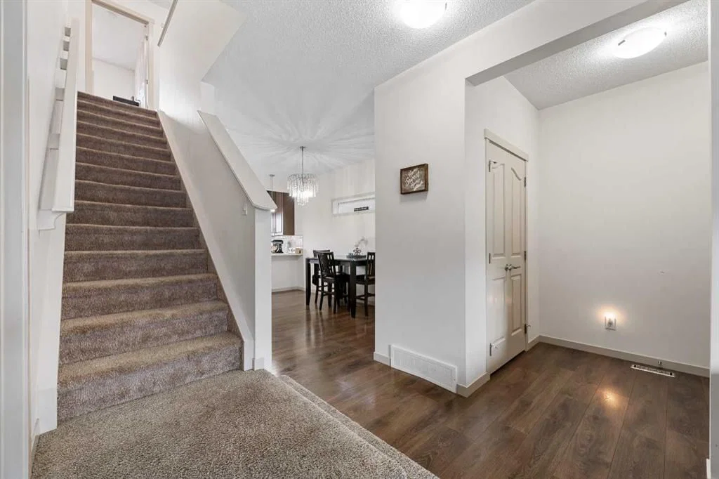 107 MASTERS Heights SE, Calgary — photo 5 of 42