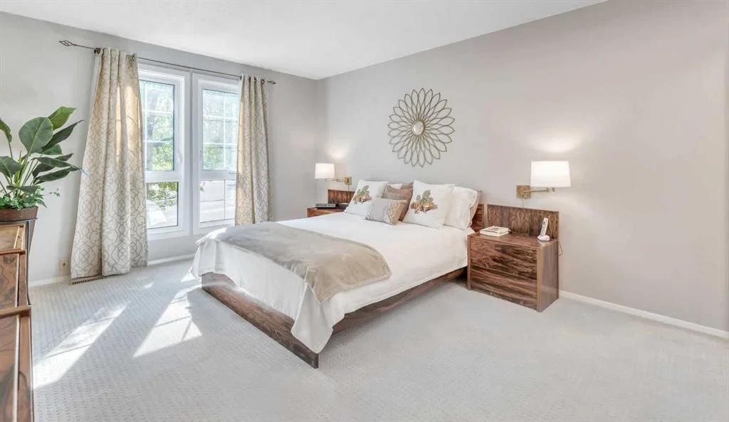 488 Strathcona Drive SW, Calgary — photo 4 of 50