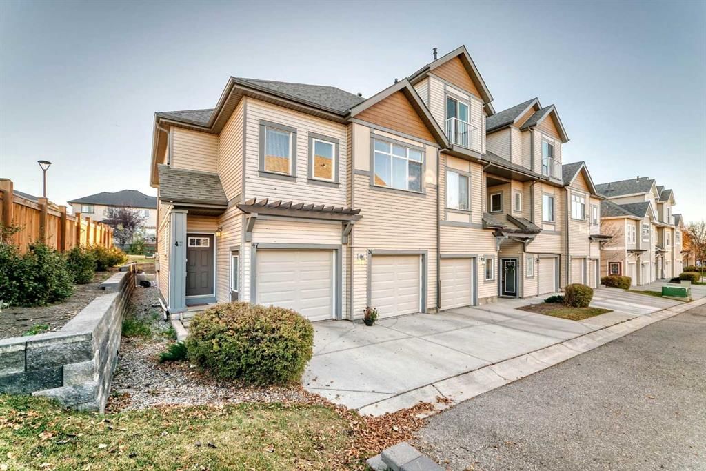 47, 300 Evanscreek Court NW, Calgary — photo 4 of 42