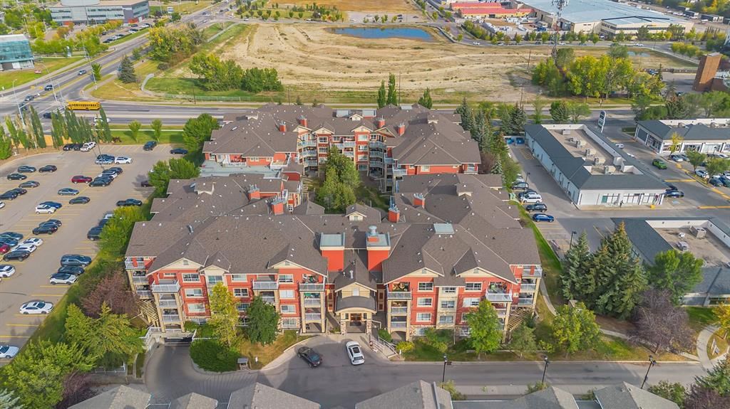 327, 22 Richard Place SW, Calgary — photo 4 of 44