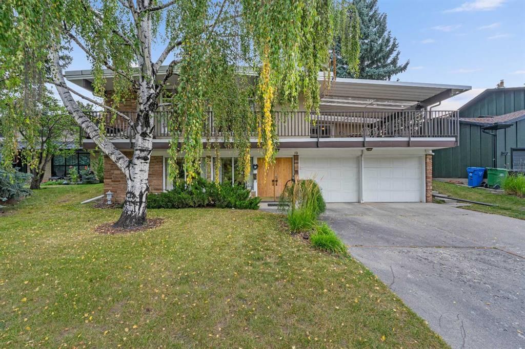 10 Varsville Place NW, Calgary — main listing photo