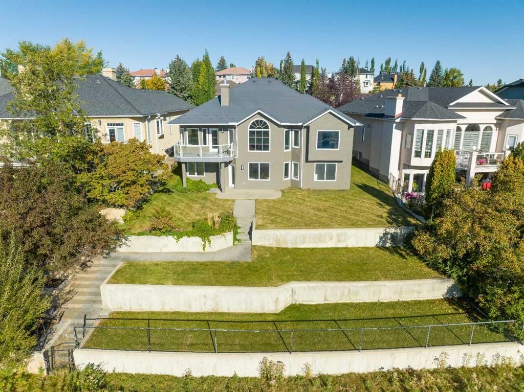 2964 Signal Hill Drive SW, Calgary — photo 3 of 47
