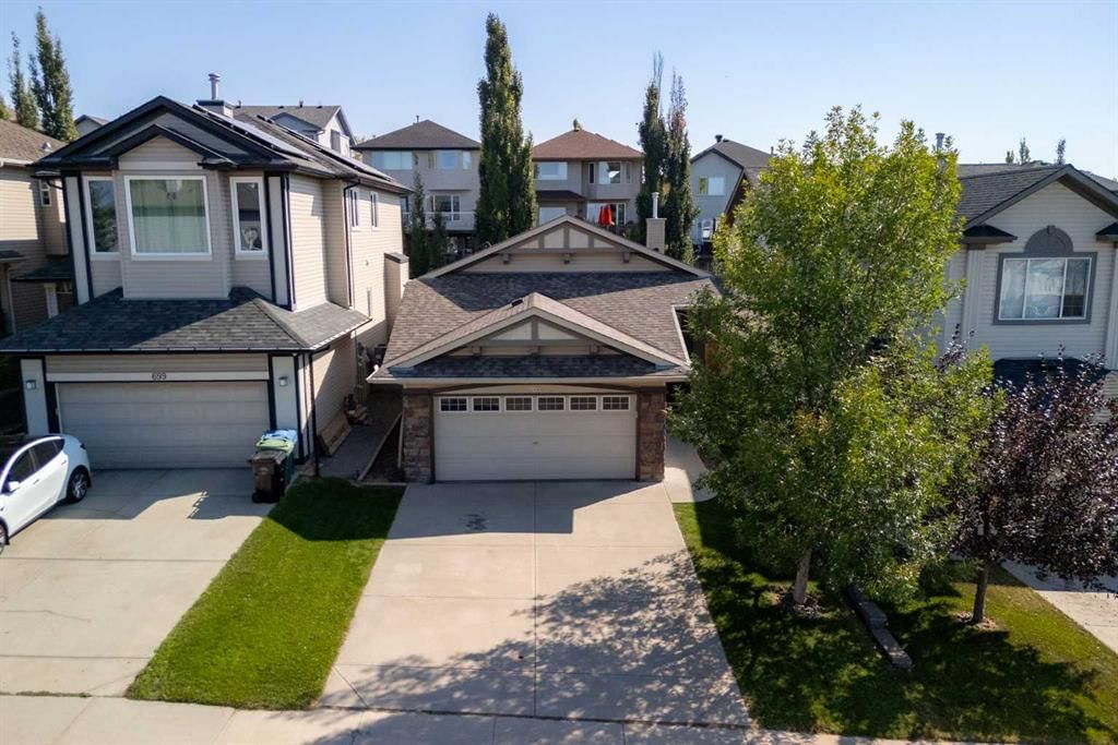 703 Tuscany Drive NW, Calgary — photo 4 of 35