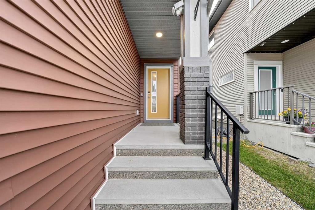 98 Walgrove Green SE, Calgary — photo 3 of 47