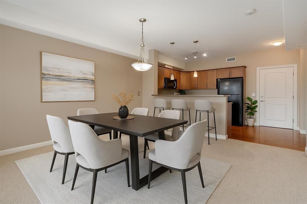 545, 26 Val Gardena View SW, Calgary — photo 3 of 25
