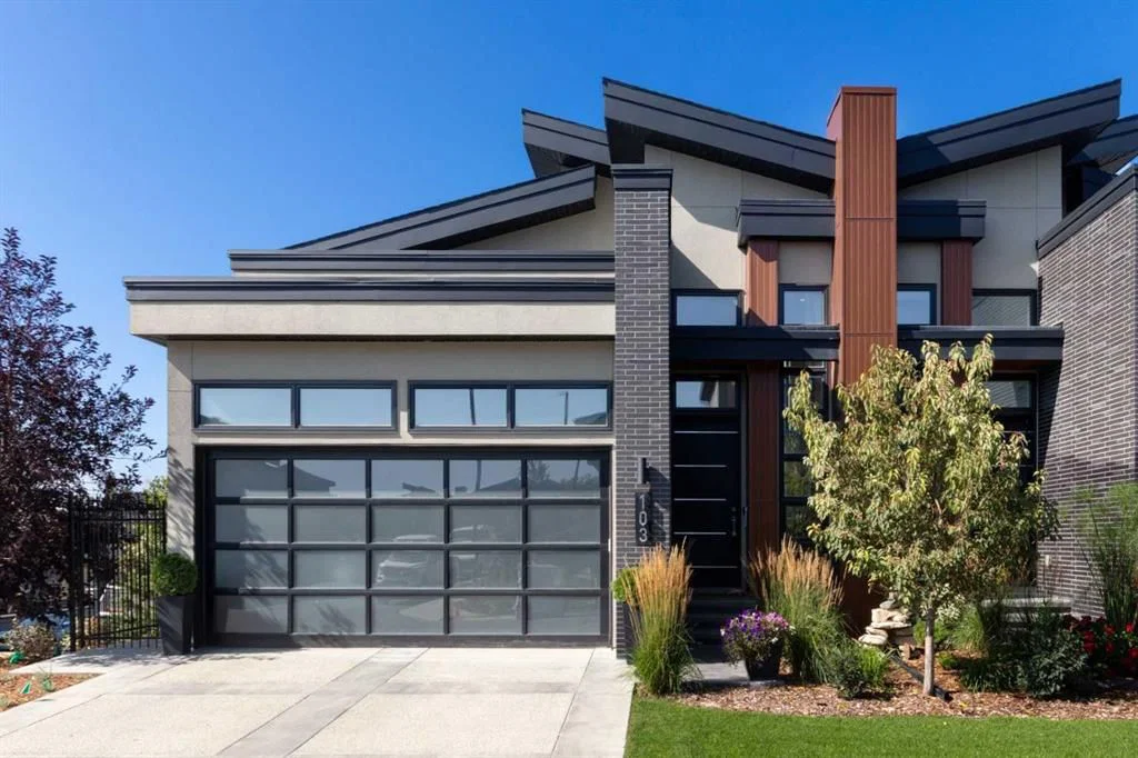 103 Elveden Court SW, Calgary — photo 3 of 50