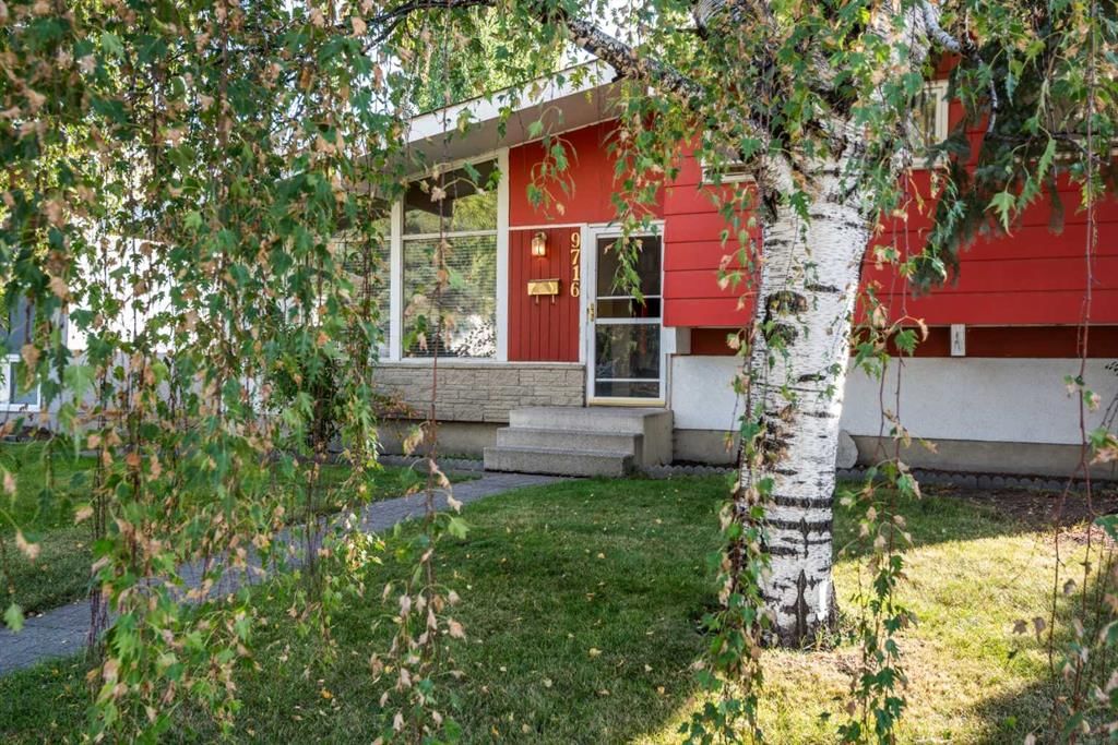 9716 2 Street SE, Calgary — photo 3 of 15