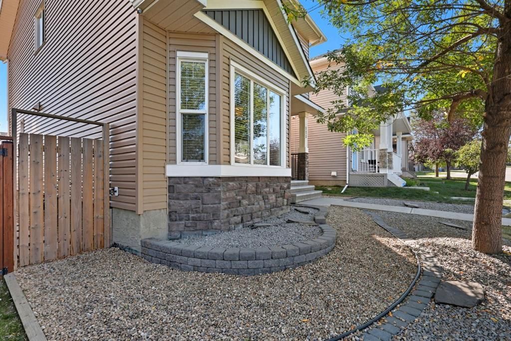 127 Sage Hill Way NW, Calgary — photo 3 of 42