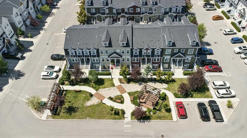 927 Auburn Bay Circle SE, Calgary — photo 2 of 33