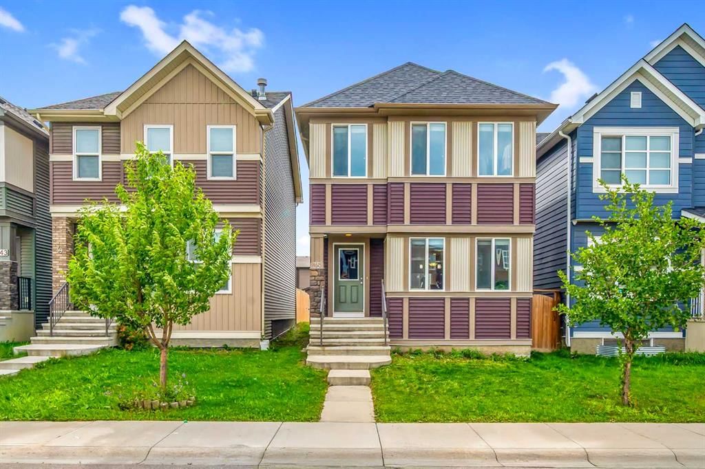35 Savanna Parade NE, Calgary — photo 2 of 27