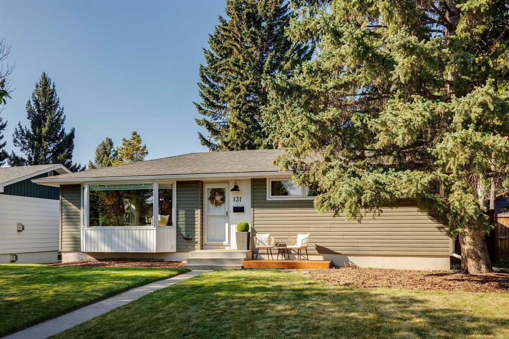 131 Gloucester Crescent SW, Calgary — photo 2 of 48