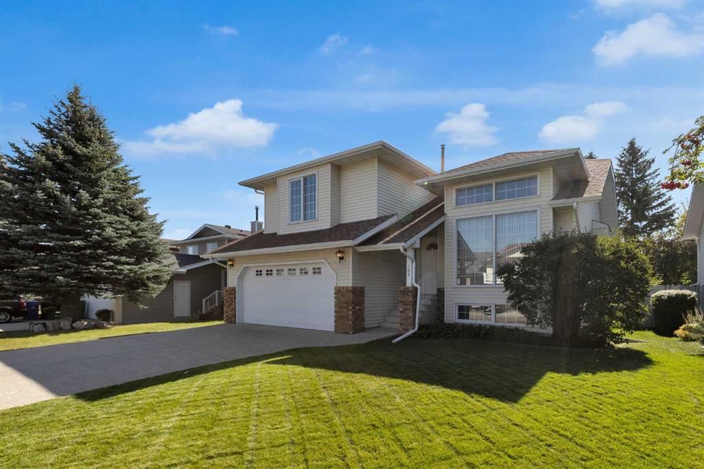 164 Hawkhill Way NW, Calgary — photo 3 of 46