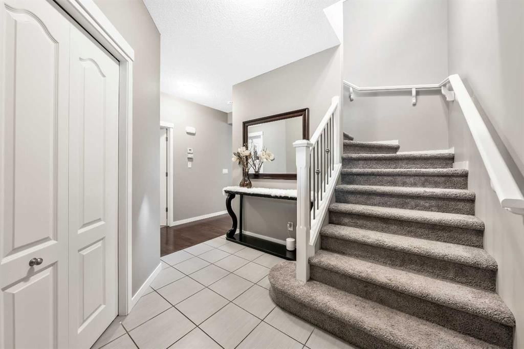 443 Skyview Shores Manor NE, Calgary — photo 2 of 27