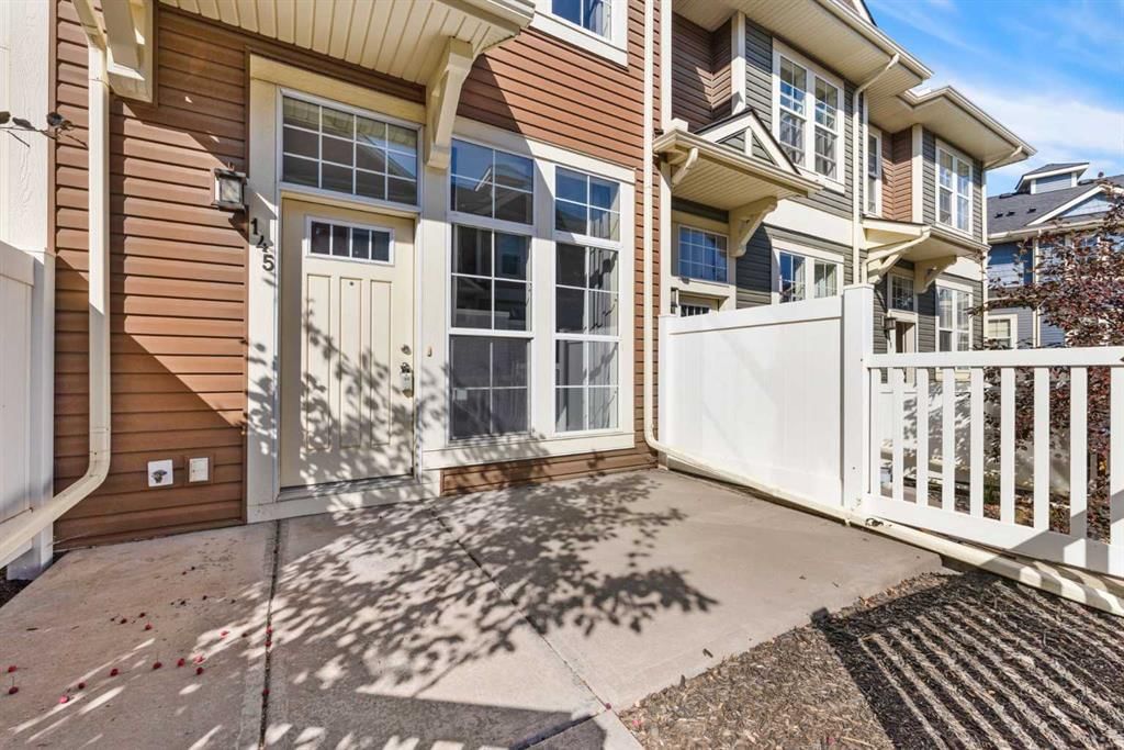 145 Auburn Bay Common SE, Calgary — photo 2 of 33