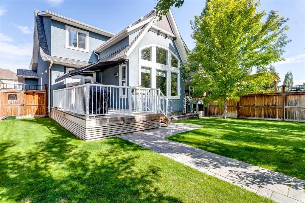 216 Mahogany Bay SE, Calgary — photo 3 of 50