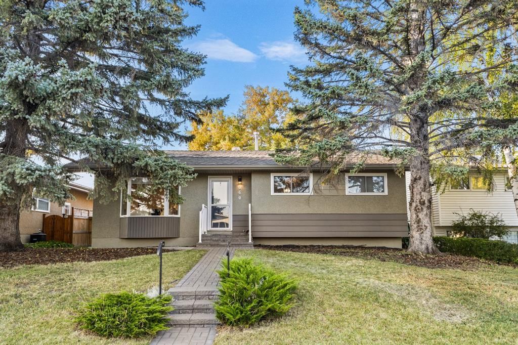 860 Archwood Road SE, Calgary — main listing photo