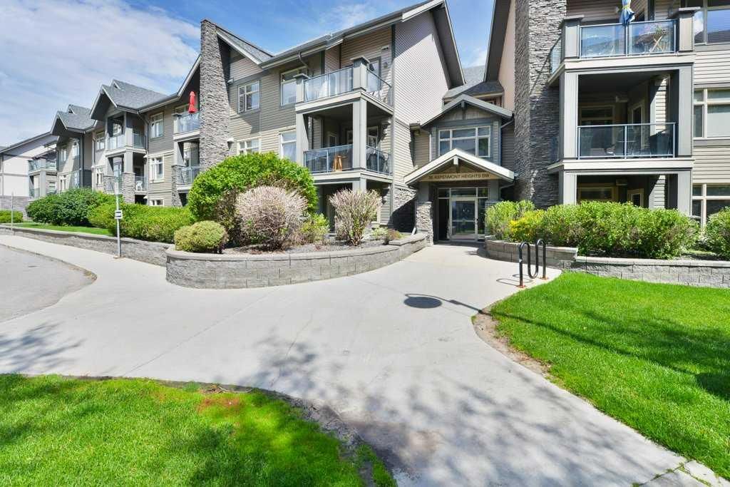 235, 35 ASPENMONT Heights SW, Calgary — main listing photo