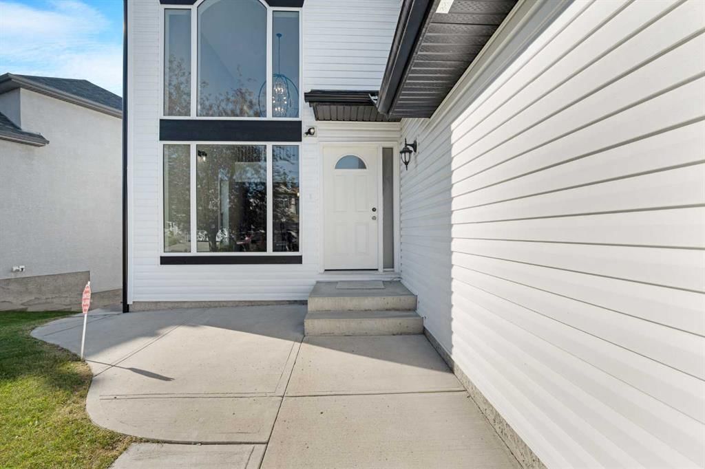 184 Panorama Hills Manor NW, Calgary — photo 2 of 50