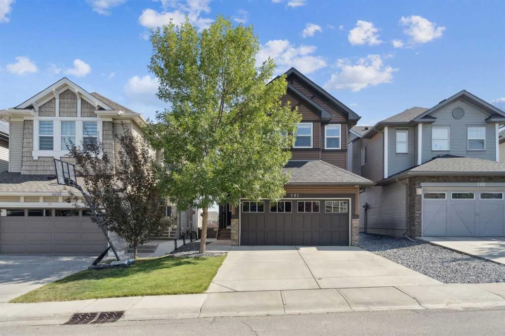 191 Sage Valley Circle NW, Calgary — photo 2 of 40