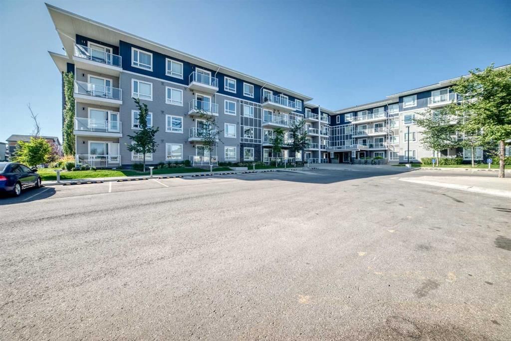 1234, 76 Cornerstone Passage NE, Calgary — photo 2 of 37