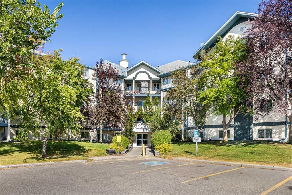 309, 10 Dover Point SE, Calgary — main listing photo