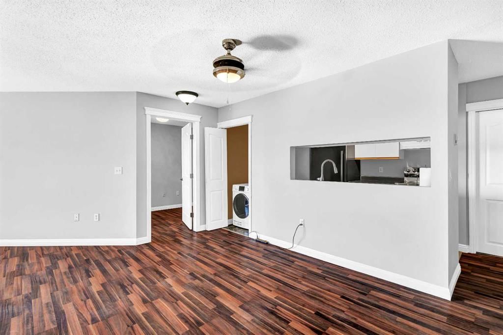 309, 10 Dover Point SE, Calgary — photo 5 of 27