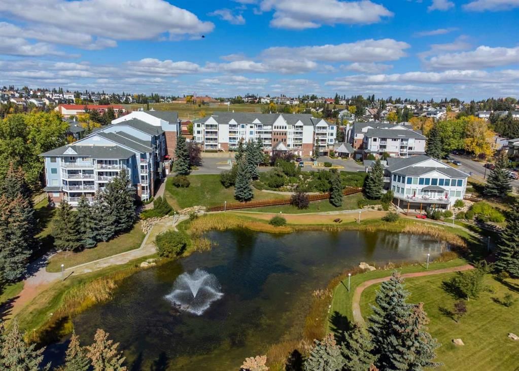 1211, Hawksbrow Point NW, Calgary — photo 5 of 41
