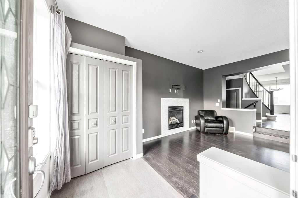 356 Auburn Crest Way SE, Calgary — photo 2 of 25