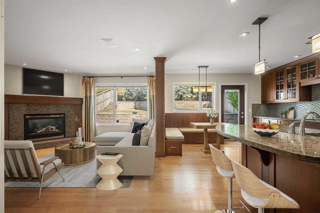 7826 Springbank Way SW, Calgary — main listing photo