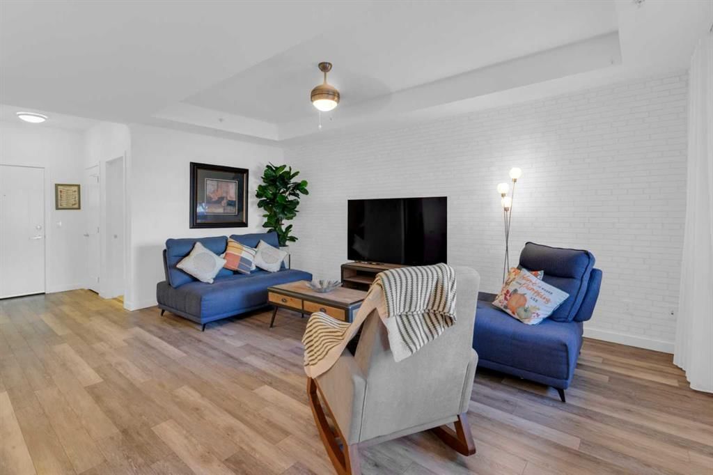 101, 8531 8A Avenue SW, Calgary — photo 3 of 45