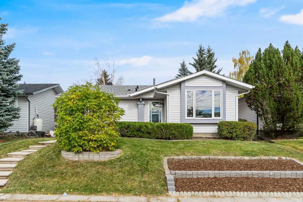 92 Woodford Drive SW, Calgary — main listing photo