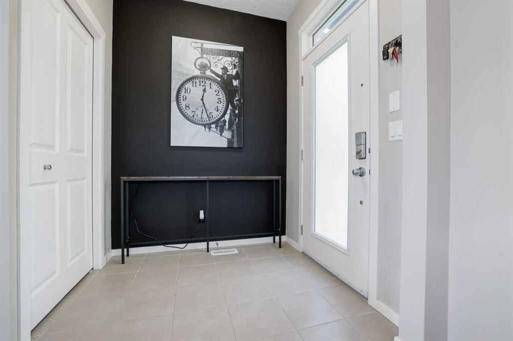 59 Mahogany Drive SE, Calgary — photo 2 of 35