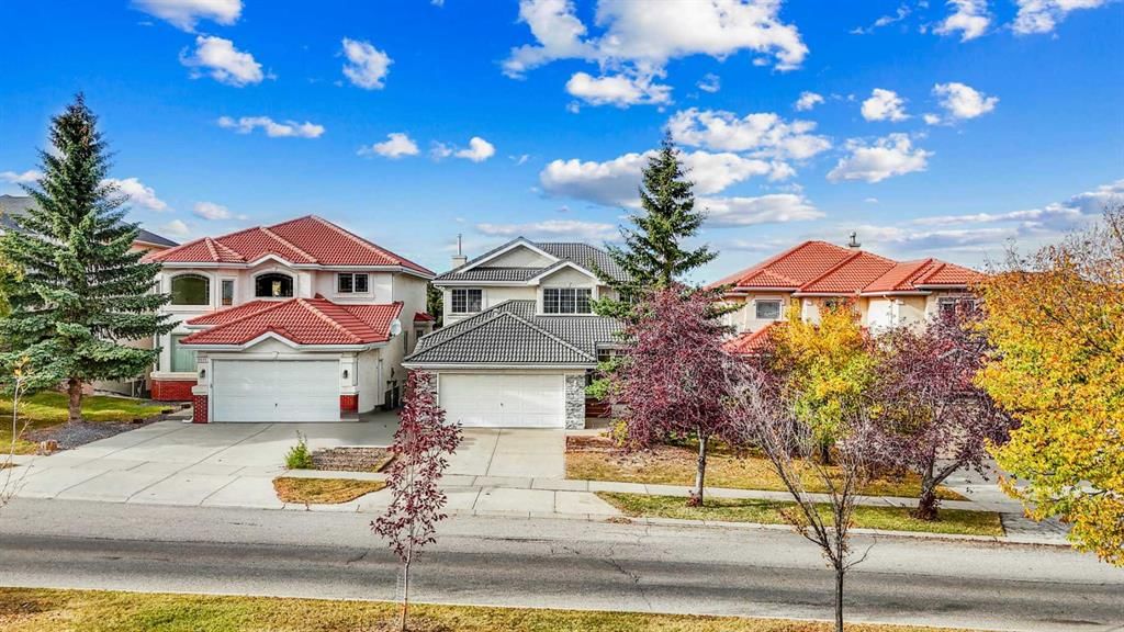 9195 Edgebrook Drive NW, Calgary — photo 3 of 49