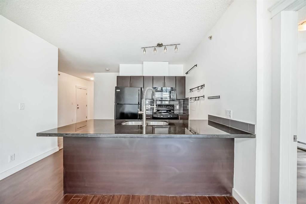 705, 315 3 Street SE, Calgary — photo 3 of 27