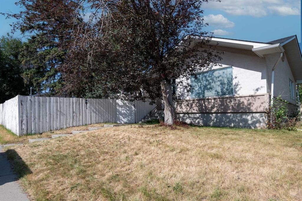 4328 Greenview Drive NE, Calgary — main listing photo