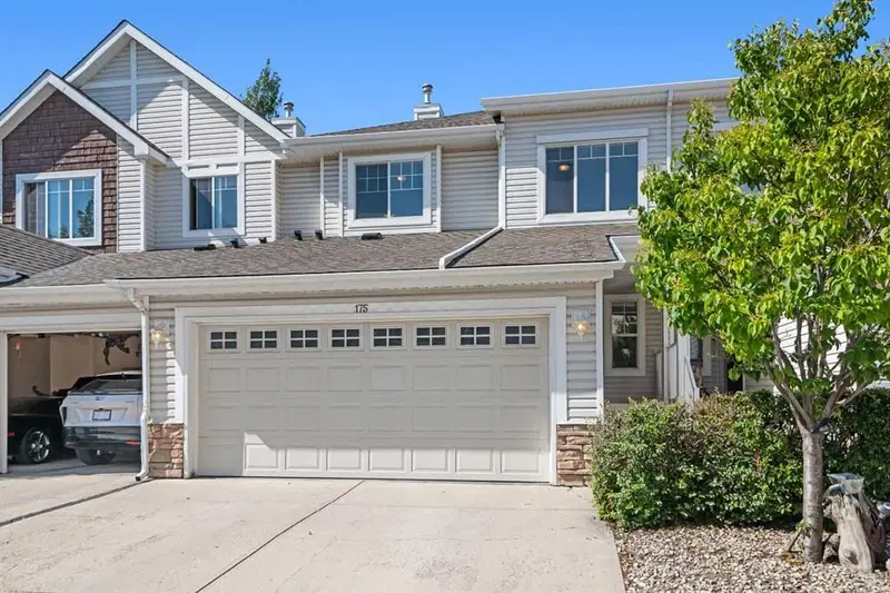 175 Hidden Creek Gardens NW, Calgary — main listing photo