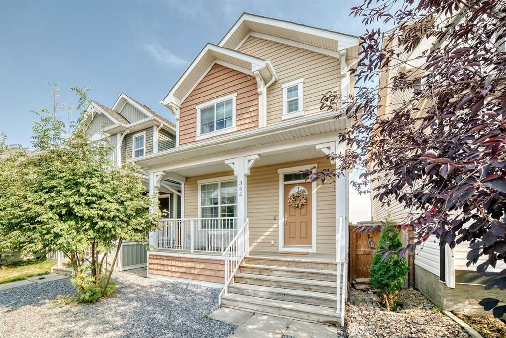 352 Auburn Crest Way SE, Calgary — photo 3 of 50