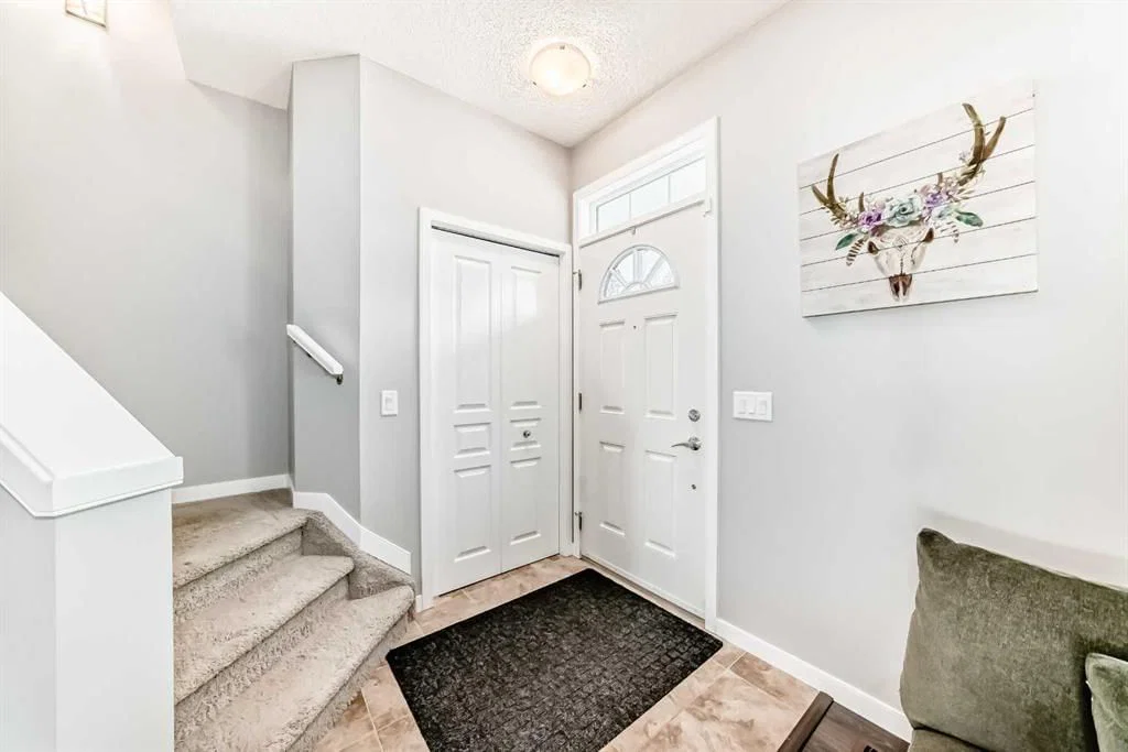352 Auburn Crest Way SE, Calgary — photo 5 of 50