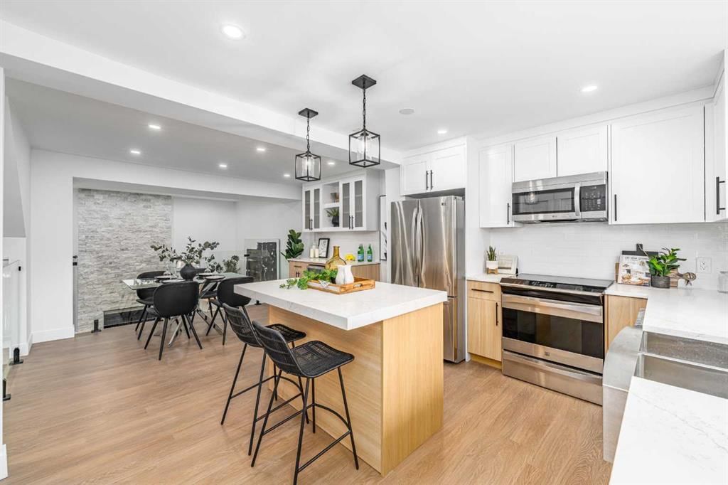 72, 27 Silver Springs Drive NW, Calgary — main listing photo