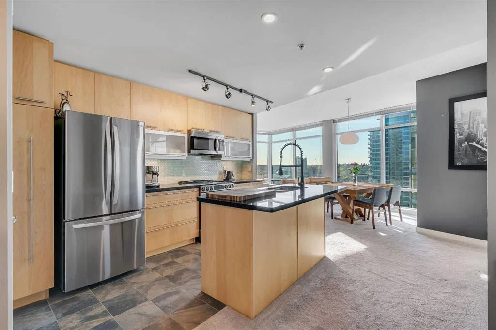 1006, 215 13 Avenue SW, Calgary — main listing photo