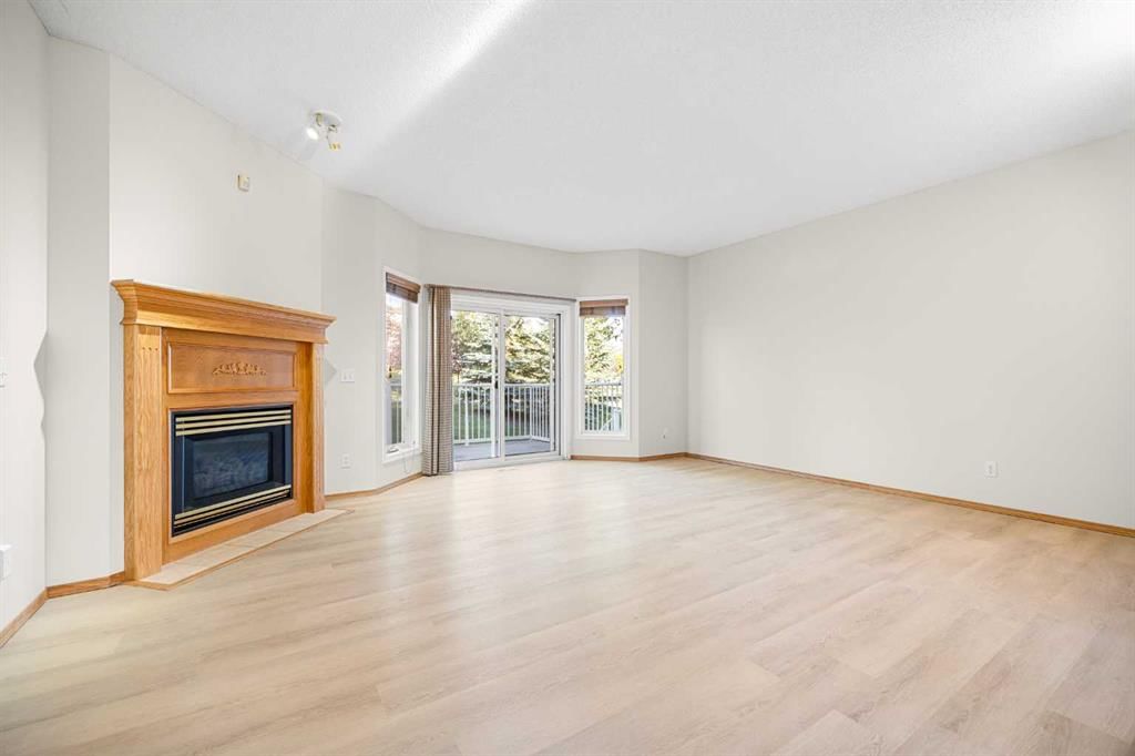 176 Hamptons Link NW, Calgary — photo 4 of 34