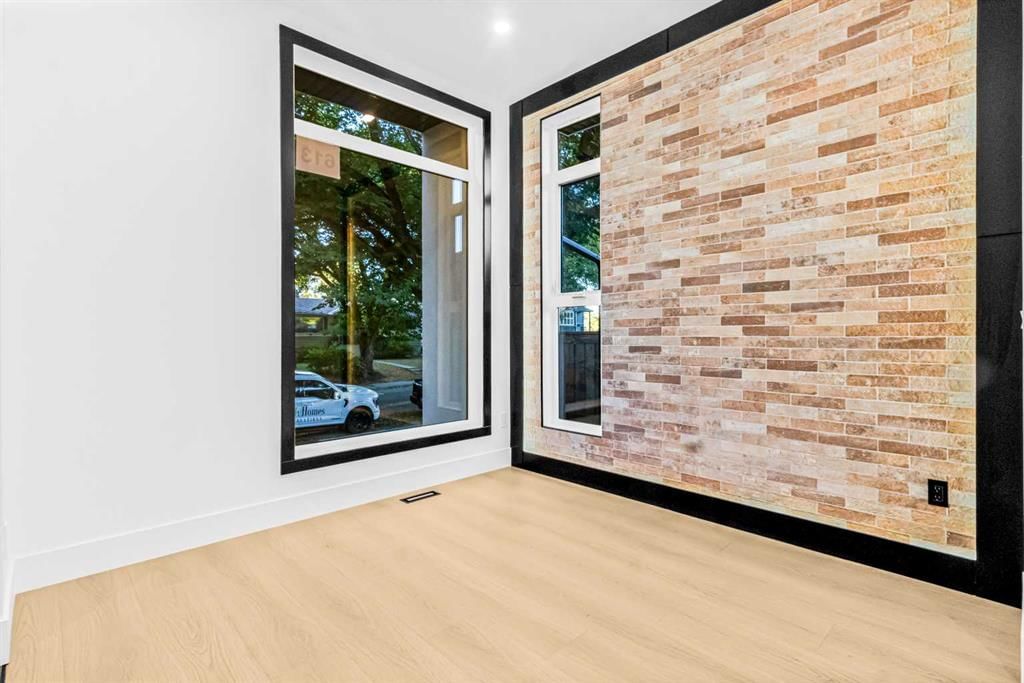613 55 Avenue SW, Calgary — photo 3 of 47