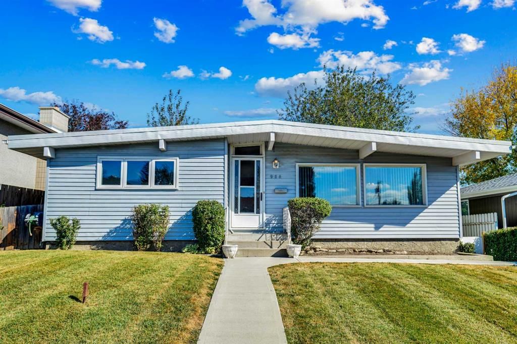 924 Mayland Drive NE, Calgary — main listing photo