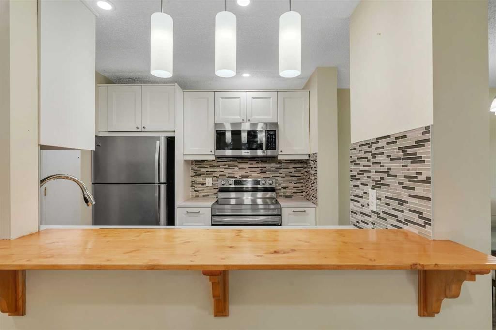 104, 11 Dover Point SE, Calgary — photo 4 of 25