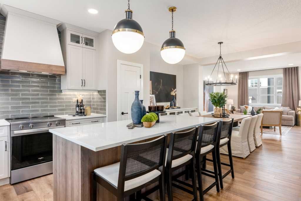 292 Rangeview Way SE, Calgary — photo 4 of 18
