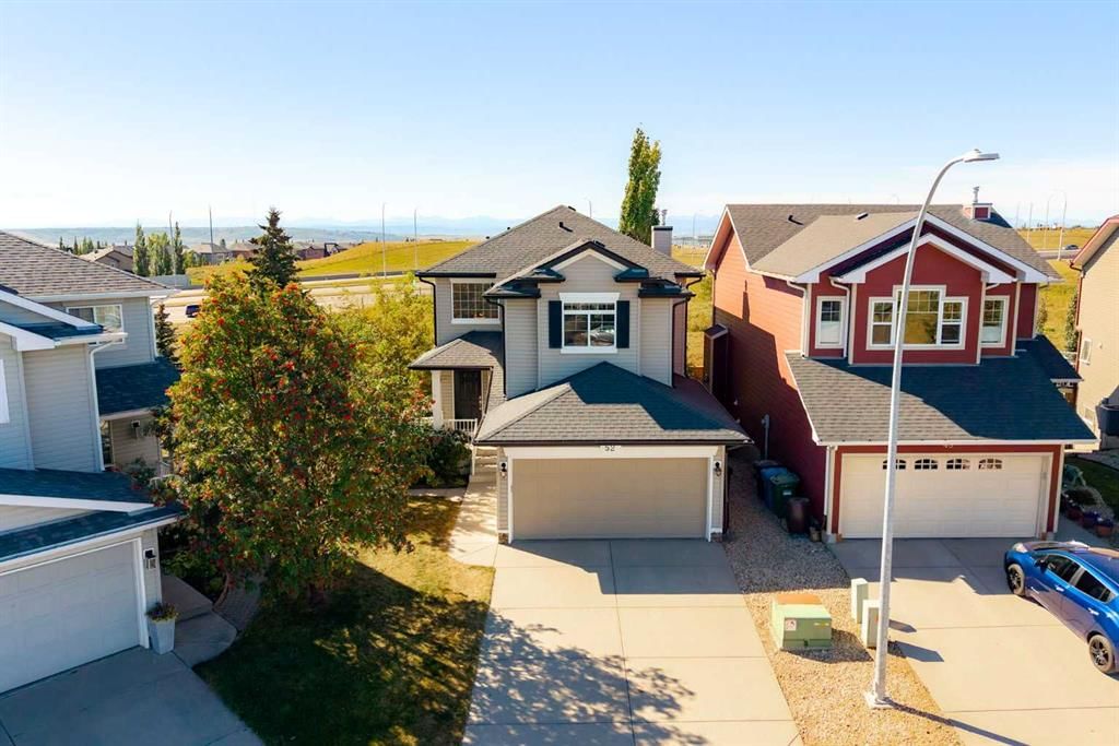 52 Citadel Vista Green NW, Calgary — main listing photo