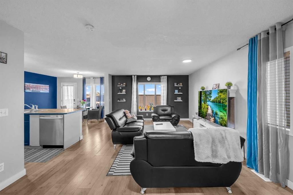 233 Saddlecrest Way NE, Calgary — photo 4 of 50