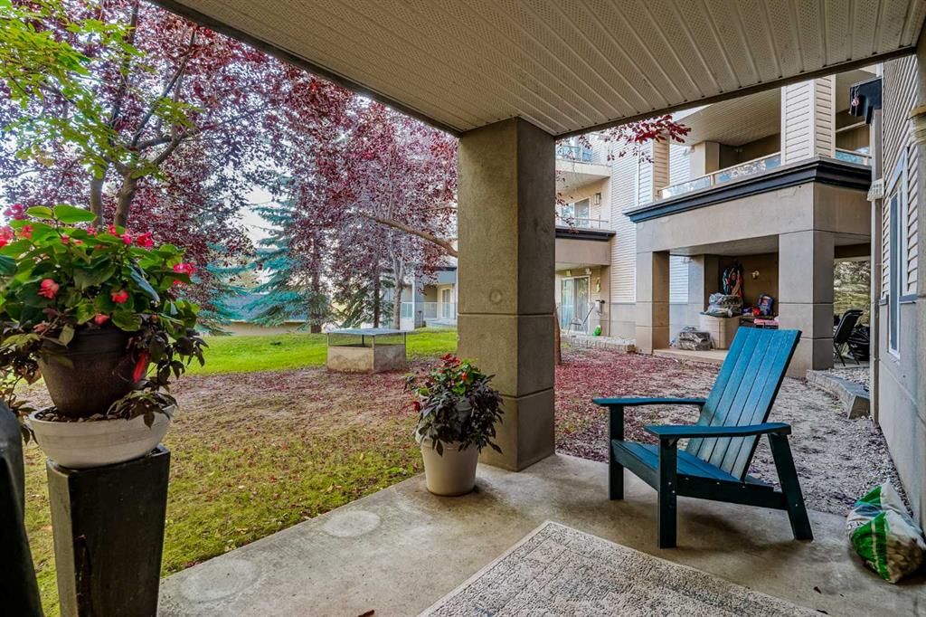 6118, 6000 Somervale Court SW, Calgary — photo 5 of 32